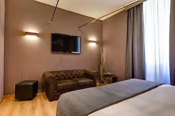 Selene Hotel