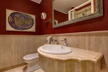 Selene Hotel