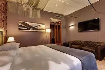 Selene Hotell 3*